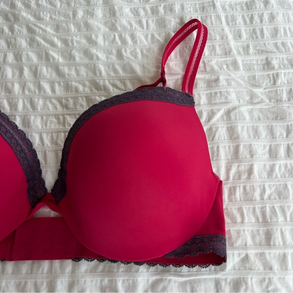 Elle Macpherson Intimates Untrafines Contour Plunge Bra, 32DD - Picture 10 of 12